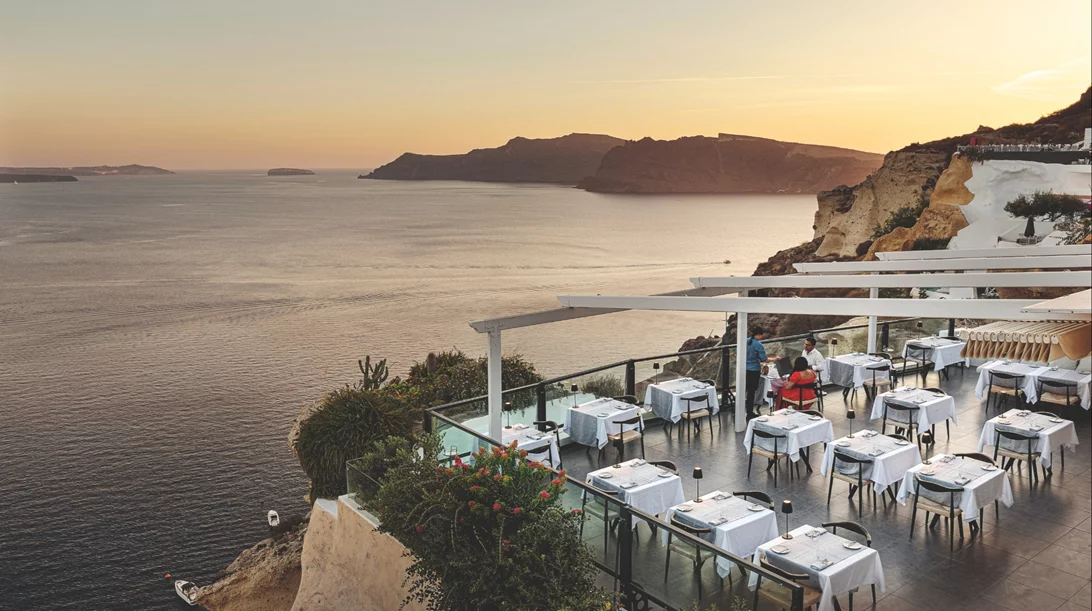 "Black Rock", Σαντορίνη