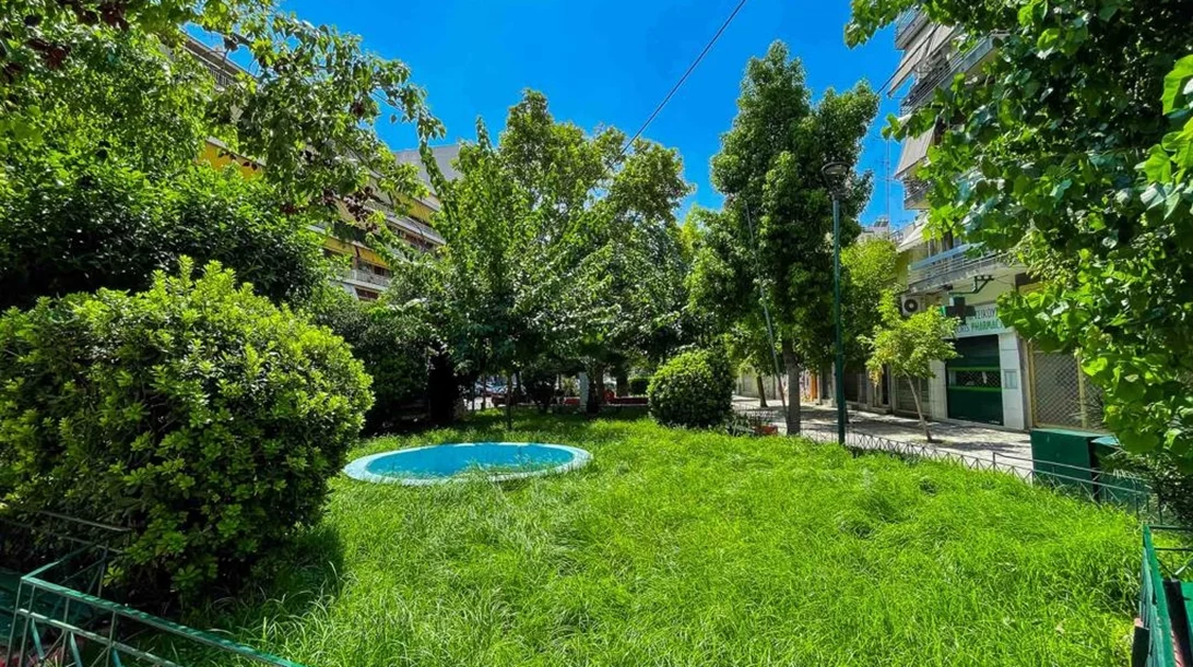 Δήμος Αθηναίων: Δεκαεννέα "πράσινες" αναπλάσεις μέσα στον Αύγουστο στις γειτονιές της πόλης