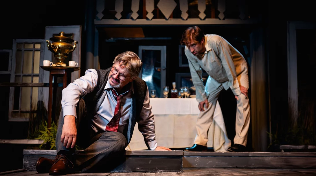 Νίκος Καμτσής: "Είναι όνειρο κάθε σκηνοθέτη να ασχοληθεί με τον Τσέχοφ"