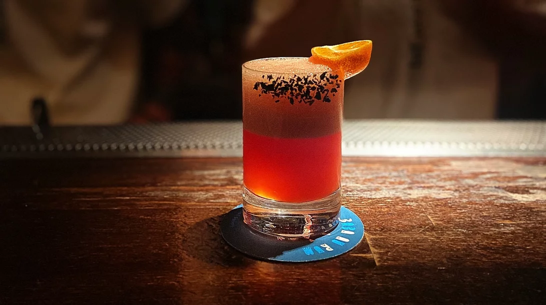 Στα μπαρ της Αθήνας για Garibaldi