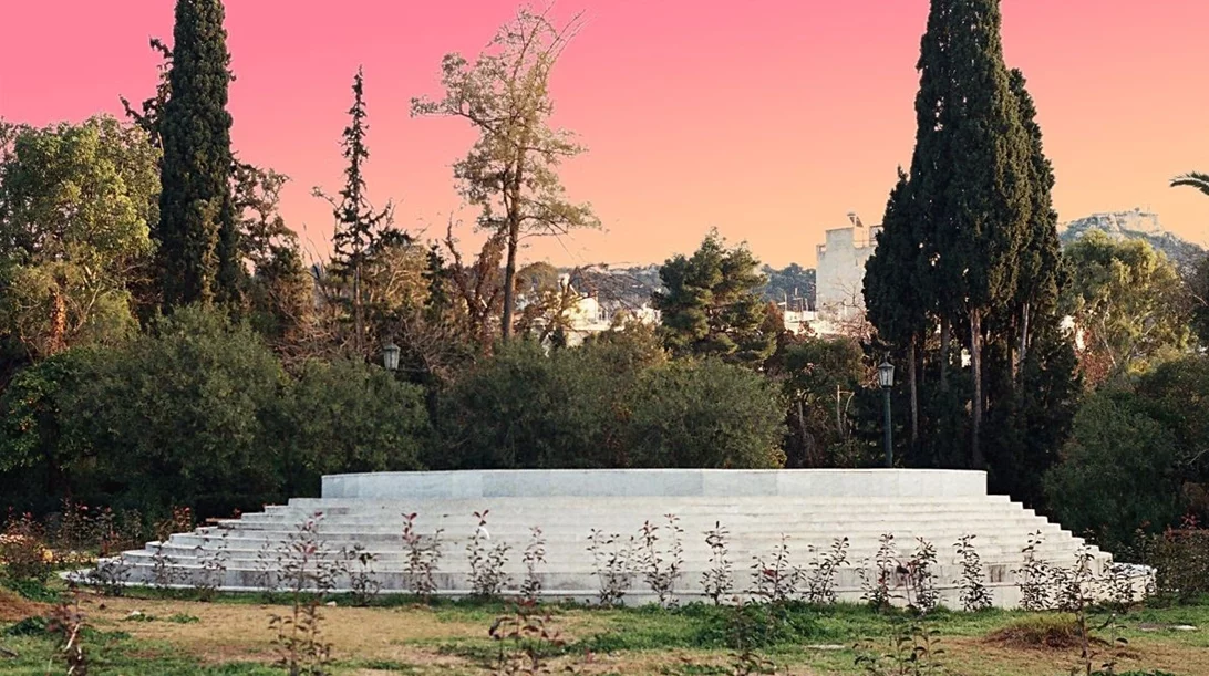 Late nights, φεμινιστική και κουίρ ποίηση αυτή την εβδομάδα μας φέρνουν στην έκθεση "space of togetherness" στο Σχολείον