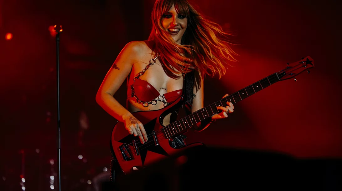 Η Victoria των Måneskin έρχεται για ένα διαφορετικό show στην Αθήνα