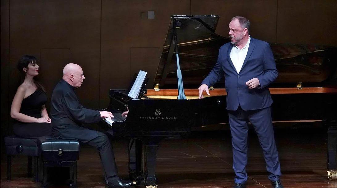 Μαγικά ρεσιτάλ τραγουδιού: Σούμπερτ από Γκέρνε – Σούμαν από Χριστογιαννόπουλο