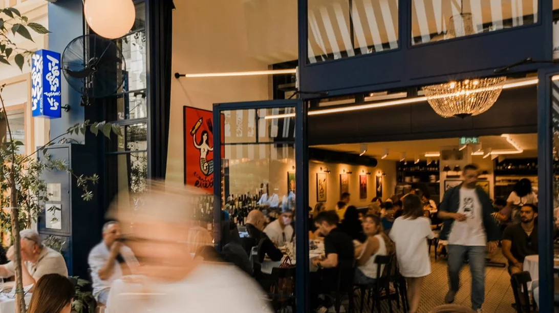 Βουκάκρατο και Τίφφανυ’ς: Εκεί που τρώει η Θεσσαλονίκη τώρα