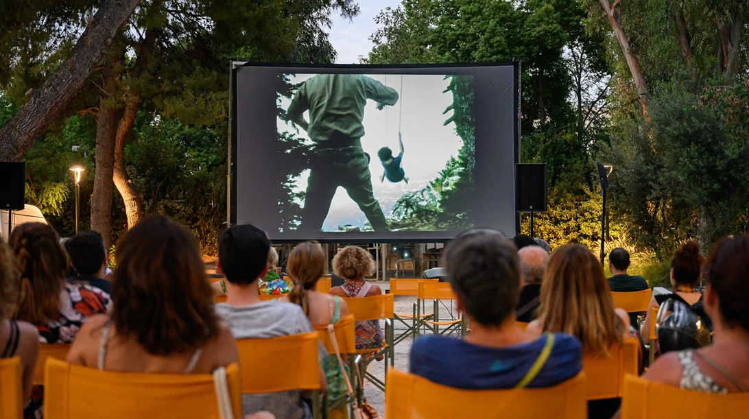 Τέχνη που ενοχλεί