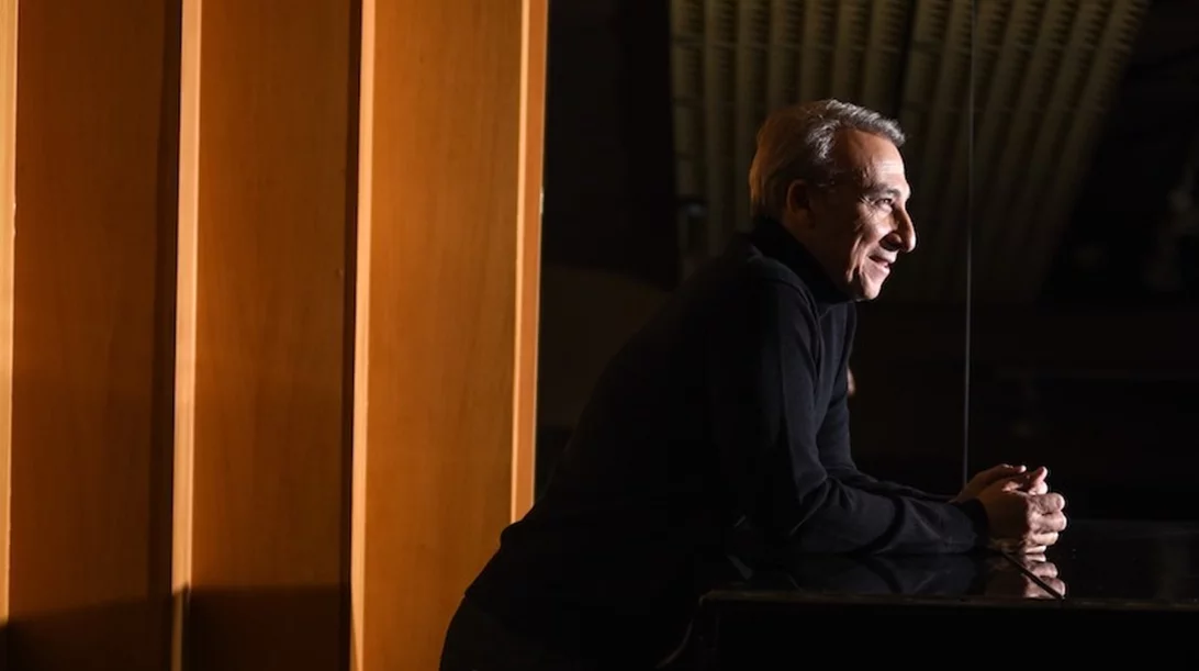 Μίνως Μάτσας: "Η μουσική μπορεί να ομορφύνει τον κόσμο, μα όχι να τον αλλάξει"