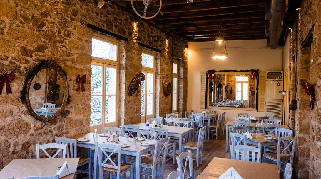 "To Αυγό του Κόκορα": ...και του πουλιού το γάλα στη γιορτινή πλατεία Αυδή