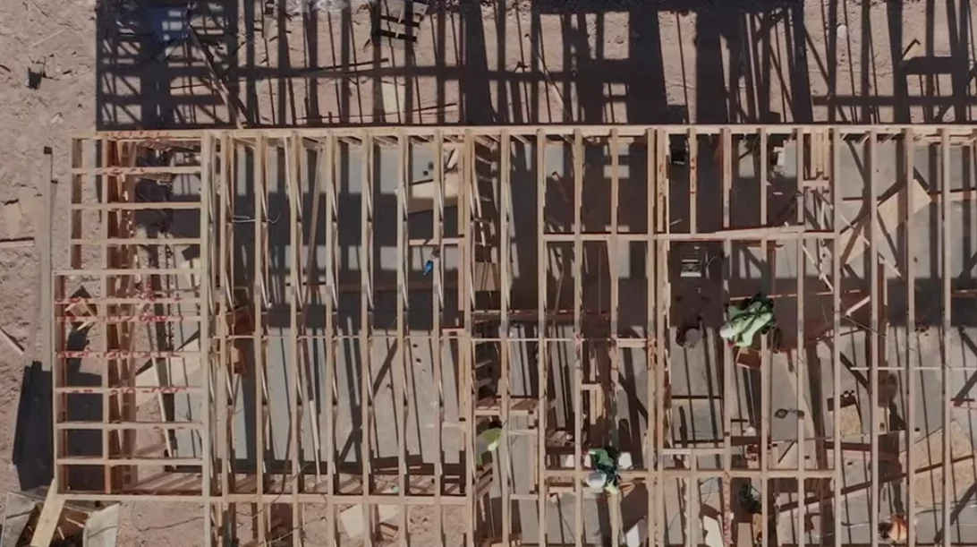 Σε νέα ημερομηνία η δωρεάν προβολή και συζήτηση για τη βιομηχανία ακινήτων στο Ινστιτούτο Γκαίτε