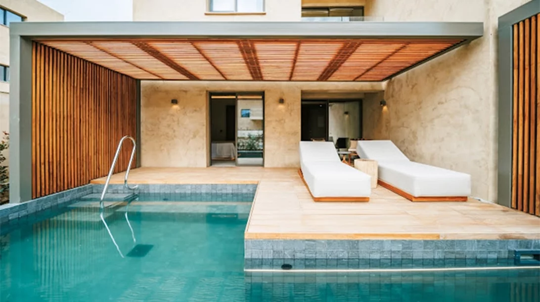 "M Boutique": Διακοπές στην Πάφο, εκεί που αναδύθηκε η Αφροδίτη