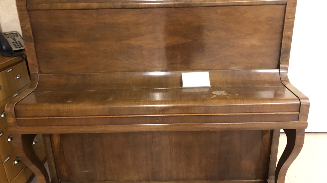 Η ιστορική συλλογή της ΑΕΠΙ παραδόθηκε από την Υπουργό Πολιτισμού και Αθητισμού Λίνα Μενδωνη στο Μέγαρο Μουσικής