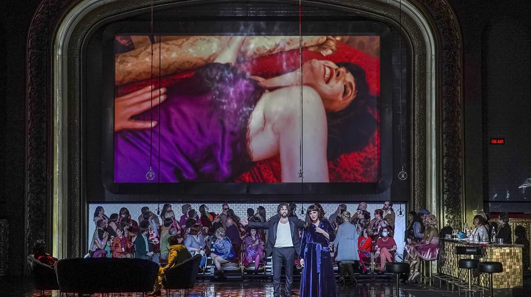 Συναρπαστικά "Παραμύθια του Χόφμαν" στη Λυρική, όχι μόνο λόγω της (ευφυούς) σκηνοθεσίας του Βαρλικόφσκι!