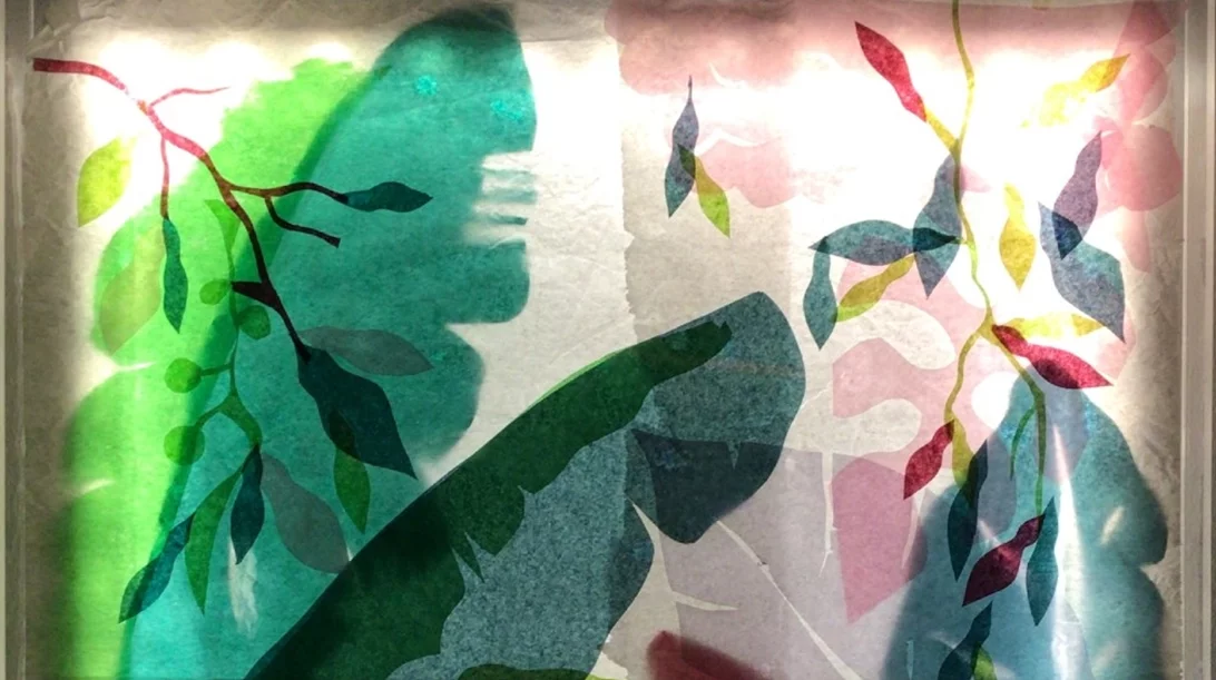 Αναμονή, επισφάλεια και ο φόβος για το άγνωστο στην έκθεση του Τάκη Γιαλελή