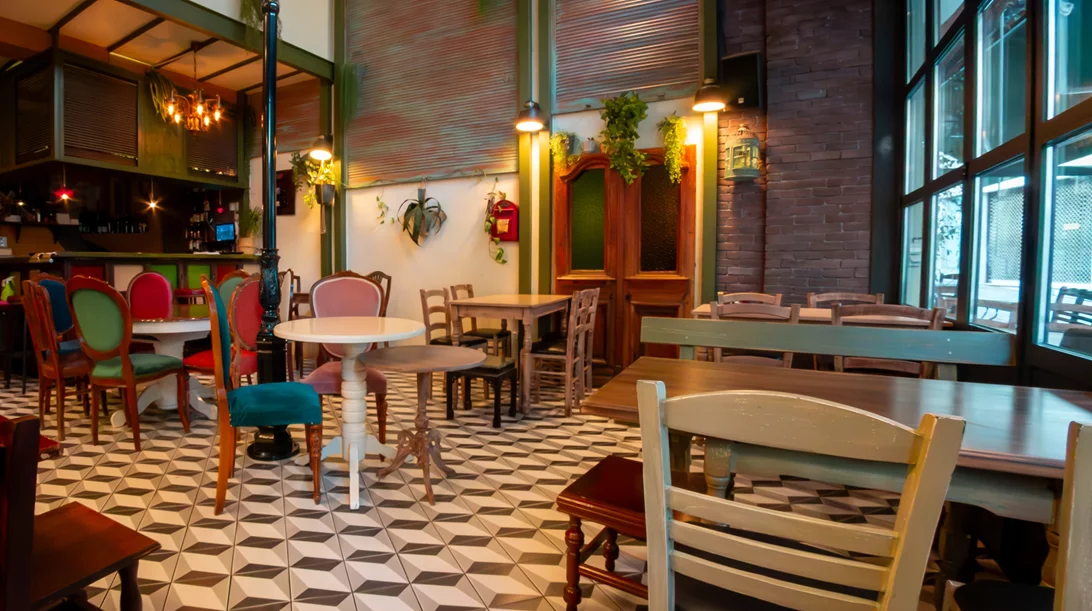 "Πασατέμπος", Καστοριά: Tο χειροποίητο εστιατόριο που αναδεικνύει εύστοχα τις τοπικές γεύσεις