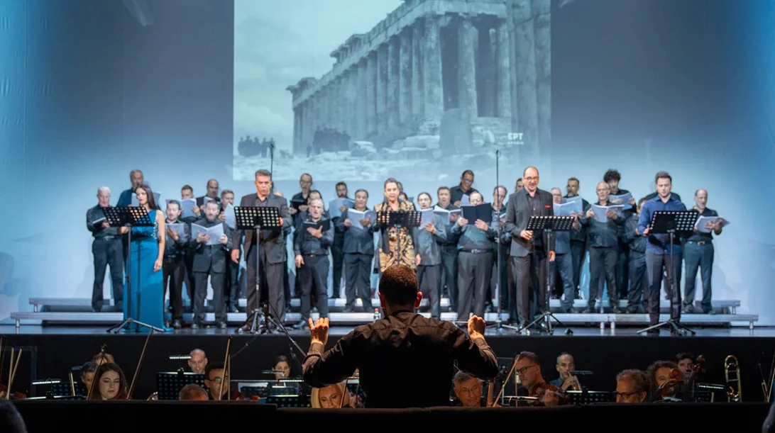 Η Αθήνα τιμά σημαντικές επετείους "απελευθέρωσης" με έναν επιτυχημένο "Φιντέλιο" στα "Ολύμπια"