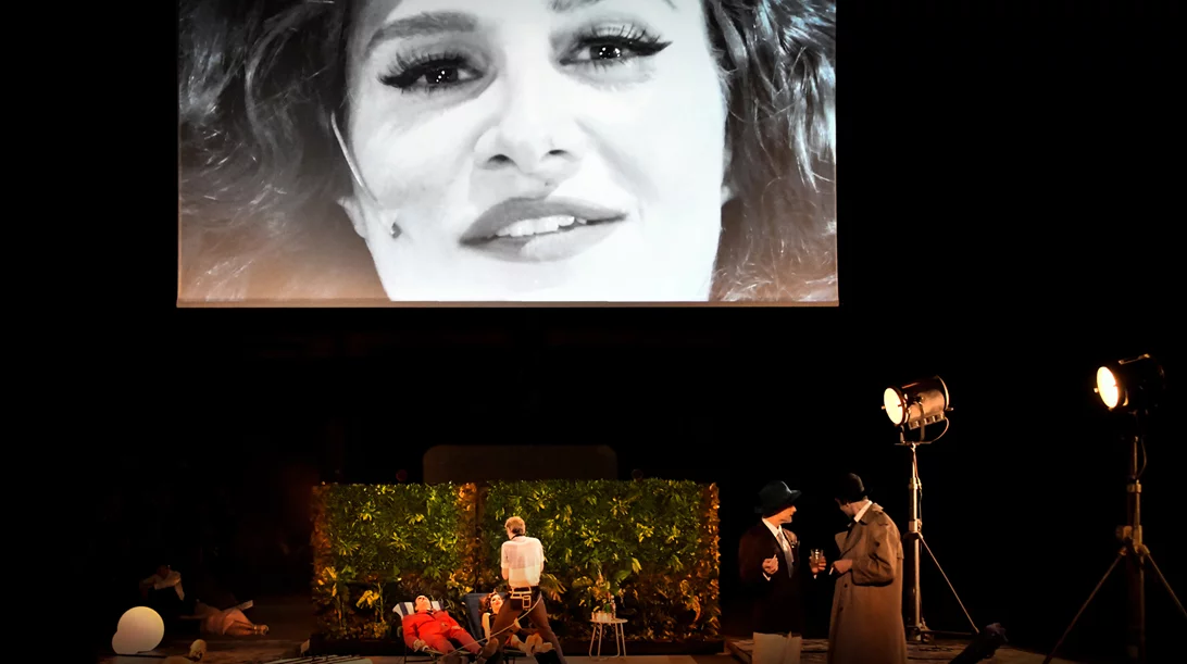 "Η άλλη πλευρά της καταιγίδας": Και εγένετο θέατρο!