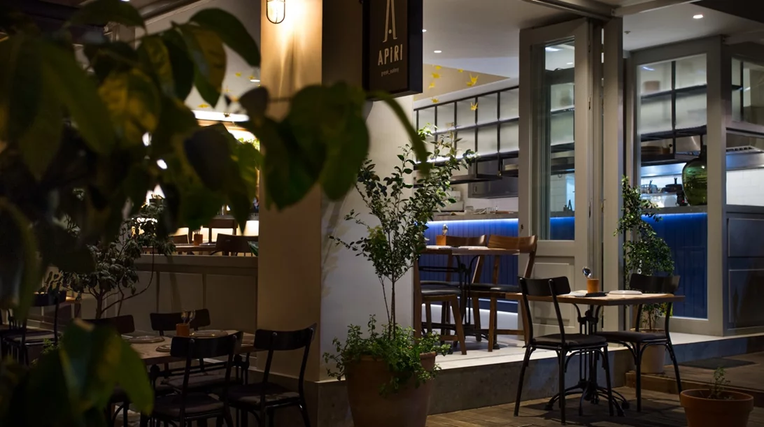 Στο ξεχωριστό "Apiri" στο Ηράκλειο της Κρήτης