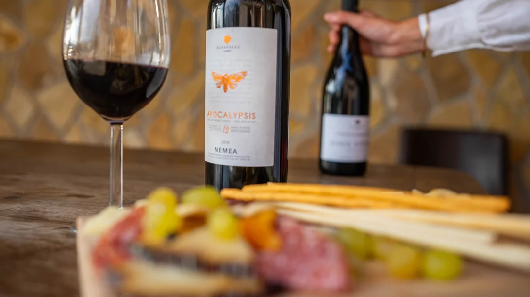 Apocalypsis: Με classic mentalite "αποκαλύπτει" πληθωρικά τις γιορτινές στιγμές