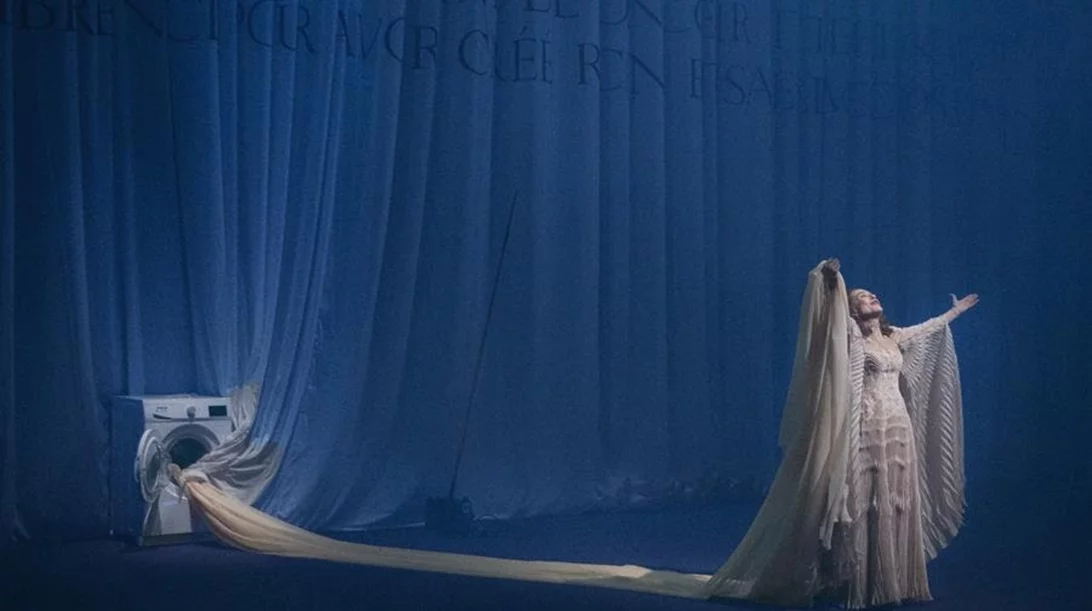 Οι θεατρικές παραστάσεις που θα δούμε στη Στέγη του Ιδρύματος Ωνάση