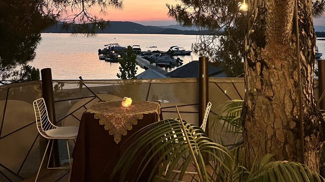 Σαν την Χαλκιδική δεν έχει