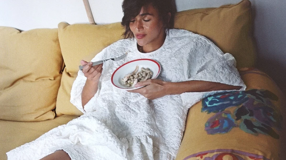 Ποιά είναι η Laila Gohar που θα μαγειρεύει συνεχώς επί τρία 24ωρα φασόλια