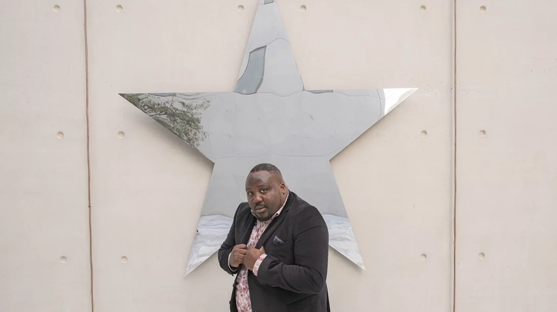 Jerome Kaluta: "Μεγάλωσα με χιπ χοπ, "Extasy extano" και Ζαμπέτα"