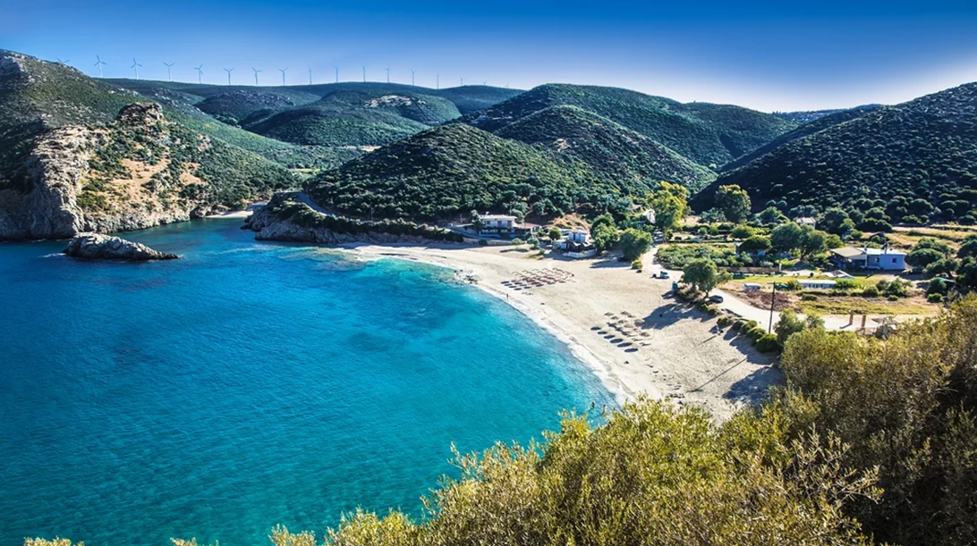 Νέα Στύρα: Το value for money καταφύγιο του καλοκαιριού κοντά στην Αθήνα