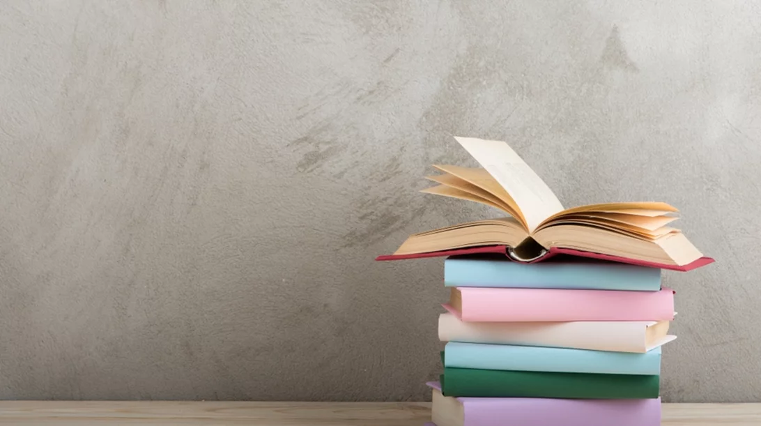 Ένα χριστουγεννιάτικο μπαζάρ με ποίηση από τις εκδόσεις Θράκα