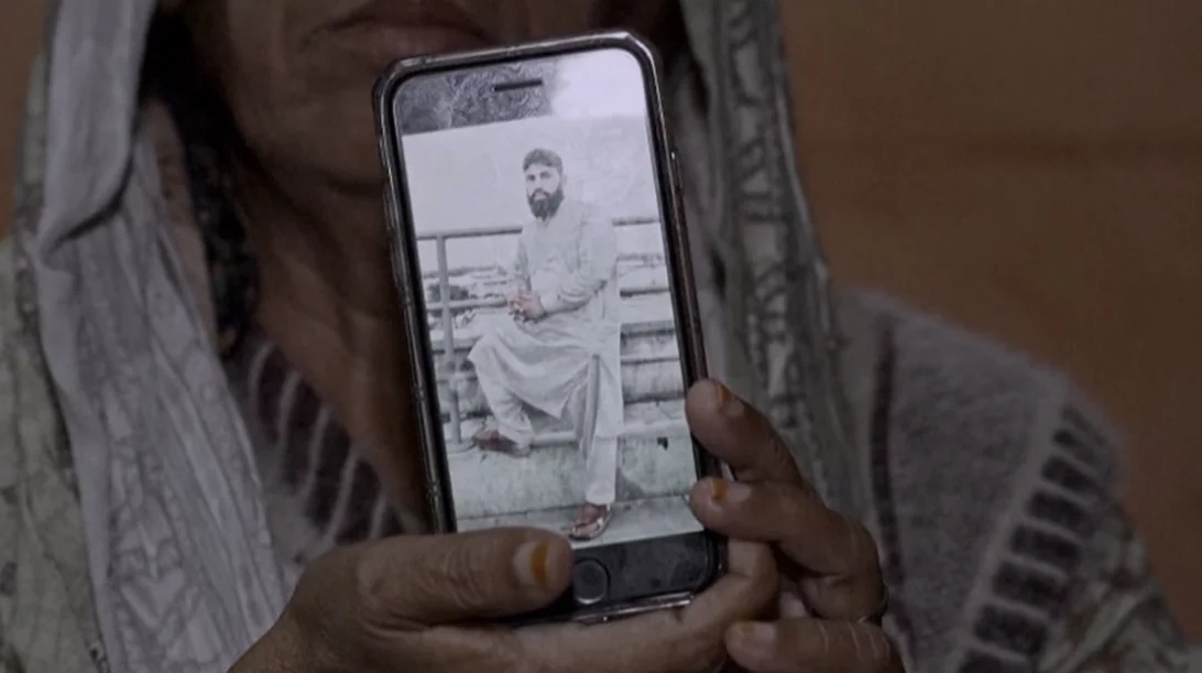 Gas Station ή Τα Περιστέρια της Λαχώρης