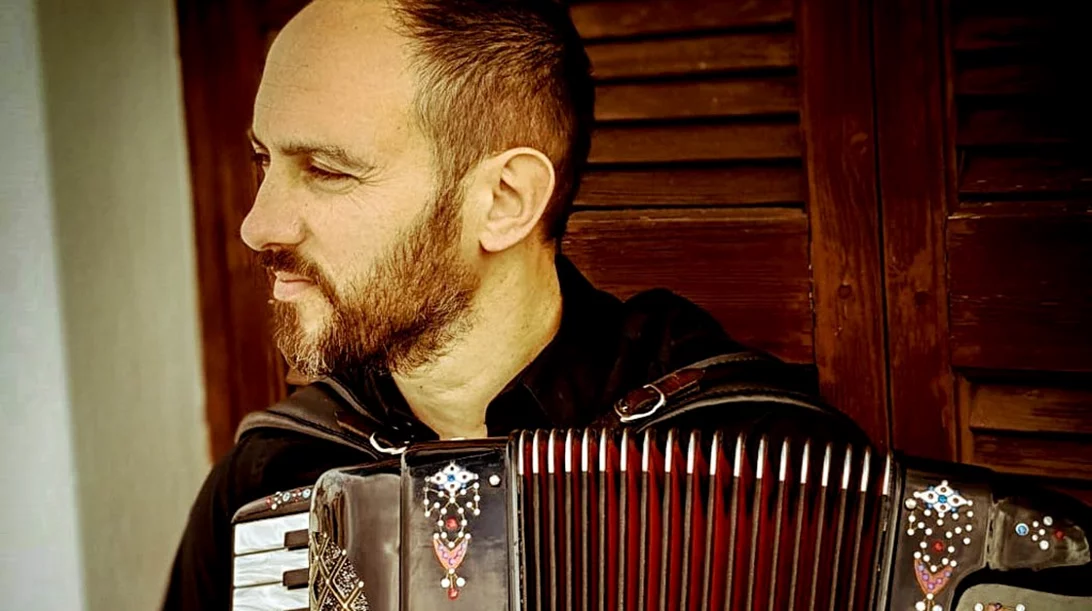 Το Pablo Contestabile Trio σε ένα live με αργεντίνικους και βραζιλιάνικους ρυθμούς