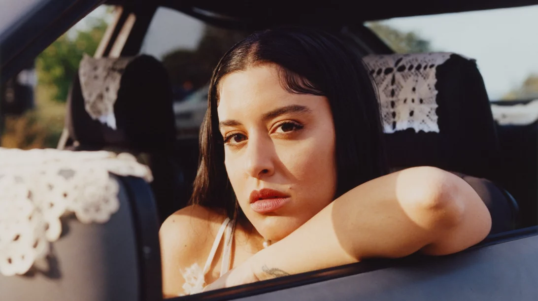 Η Μαρίνα Σάττι παρουσιάζει το τραγούδι της για τη Eurovision στην ΕΡΤ1