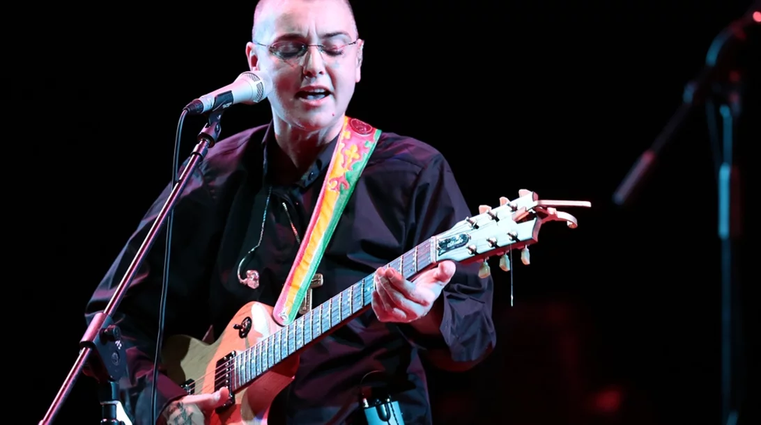 Η αγάπη είναι πιο κρύα από τον θάνατο | Για τη Σινέντ Ο’ Κόνορ