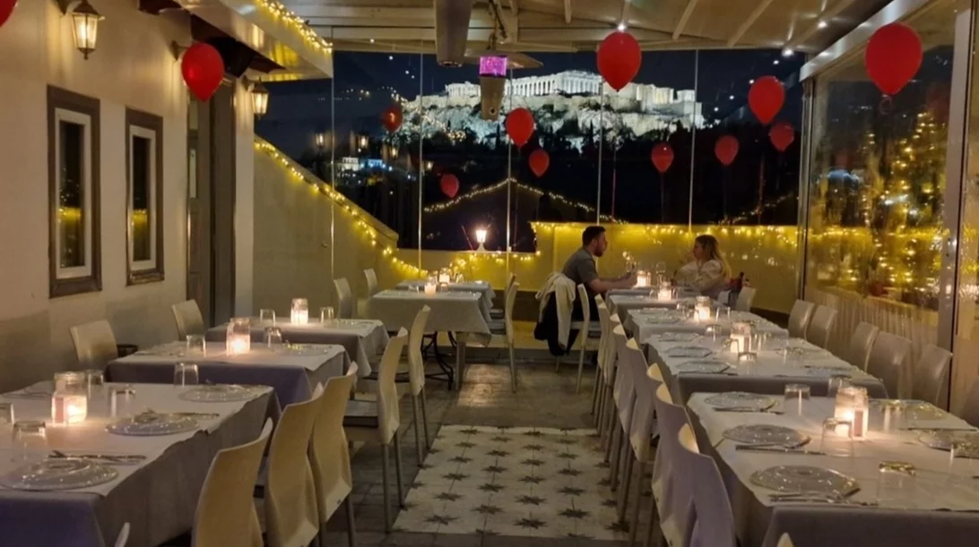 Το πιο ρομαντικό mood στο "Συν Αθηνά"