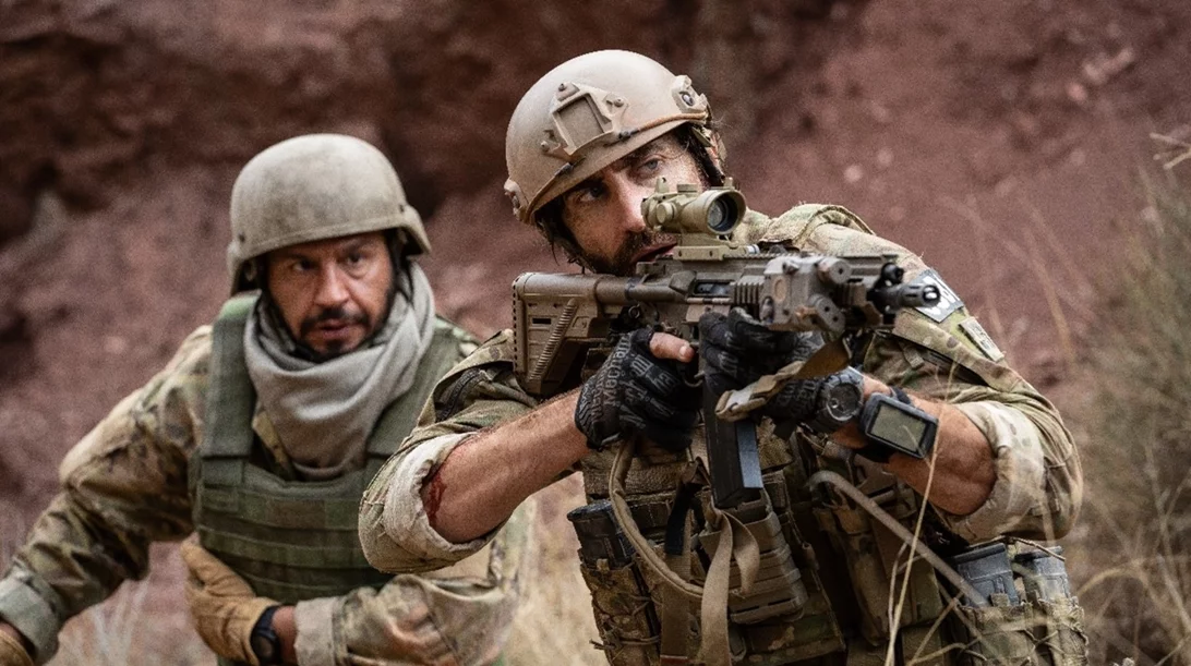 "Άρρηκτος Δεσμός": η πολεμική περιπέτεια του Γκάι Ρίτσι κάνει πρεμιέρα στη Nova