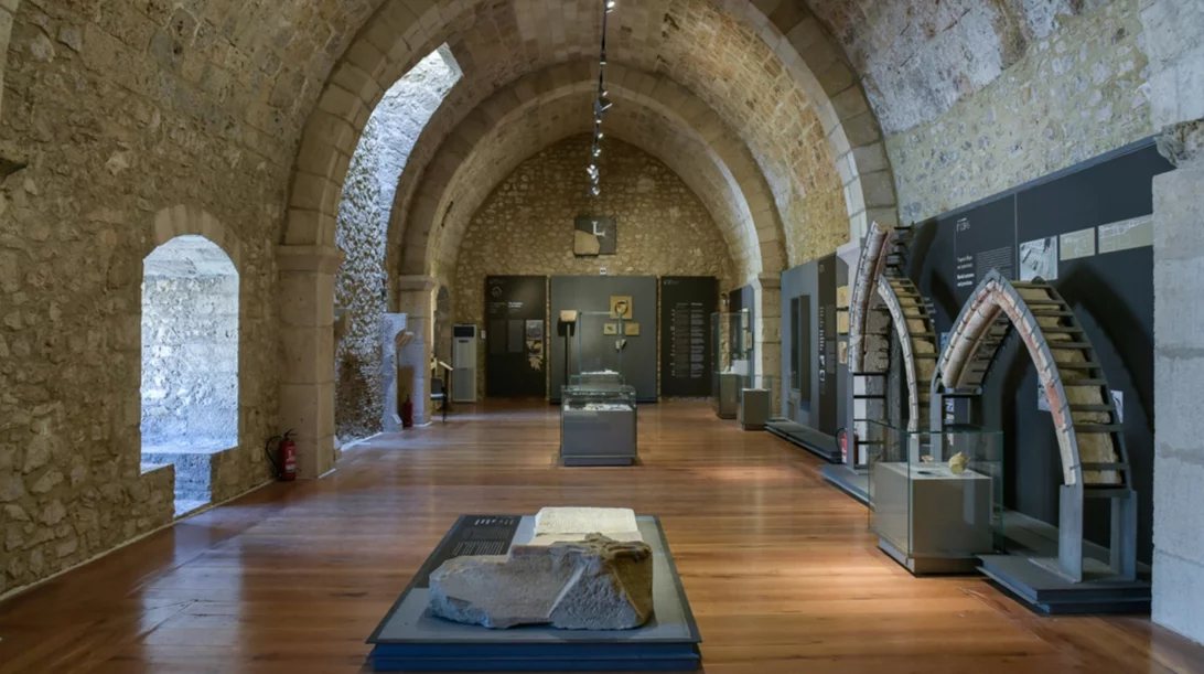 ΥΠΠΟ: Δρομολογούνται μέτρα για την πυροπροστασία αρχαιολογικού χώρου και μουσείου στο Κάστρο Χλεμούτσι