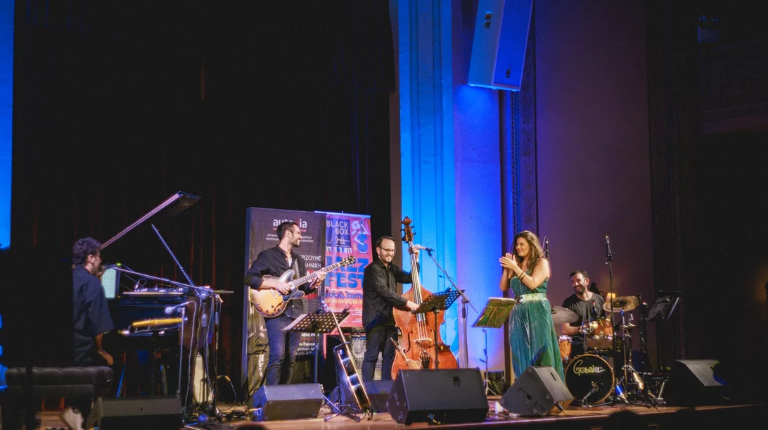 To Stathis Anninos Quartet και η Κατερίνα Πολέμη σε ένα ταξίδι από τη Μεσόγειο ως τη Λατινική Αμερική