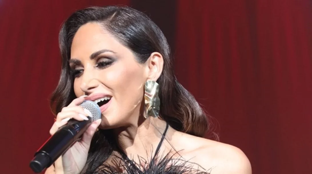 Η Λένα Ζευγαρά ερμηνεύει ξανά τραγούδι του Φοίβου