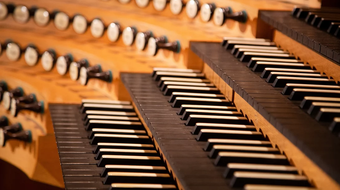 Εκπαιδευτικά προγράμματα για μικρούς και μεγάλους στο Μέγαρο Μουσικής