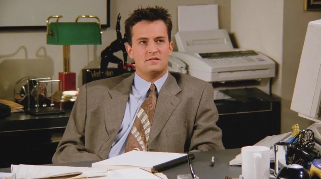 Ο Μάθιου Πέρι, τα "Φιλαράκια" κι ο ασυναγώνιστος σαρκασμός του Τσάντλερ