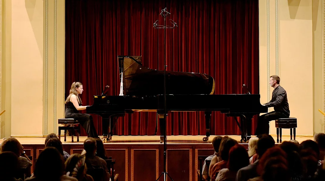 Πολύτιμα δίδυμα (Καρποδίνη/Μπράουνλη Ουώκερ – Κοκολάνης/Νταφέκα) σε ψαγμένα προγράμματα μουσικής δωματίου