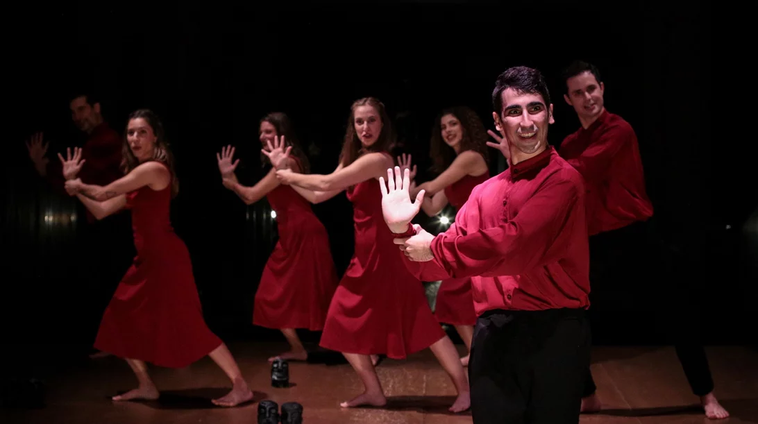 Ο Σάββας Στρούμπος και η ομάδα "Σημείο μηδέν" συμμετέχουν στη 10η θεατρική Ολυμπιάδα στη Βουδαπέστη