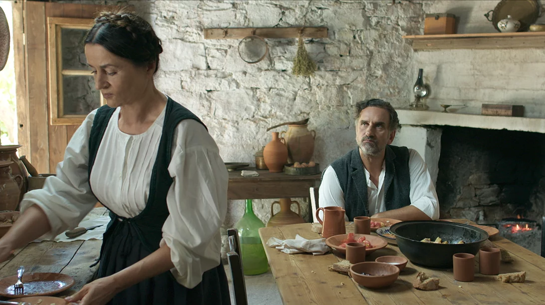 "Αγάπη Παράνομη": Είδαμε το καθηλωτικό πρώτο επεισόδιο