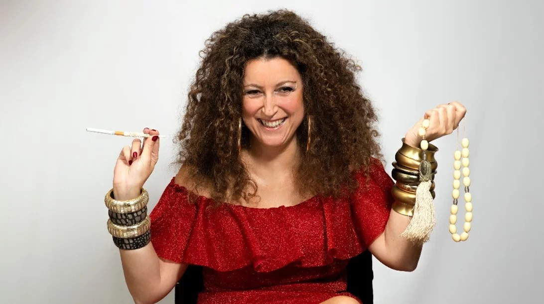 Κατερίνα Βρανά: "Με το stand up ανακαλύπτω καινούργια πράγματα στην κωμωδία και τον εαυτό μου"