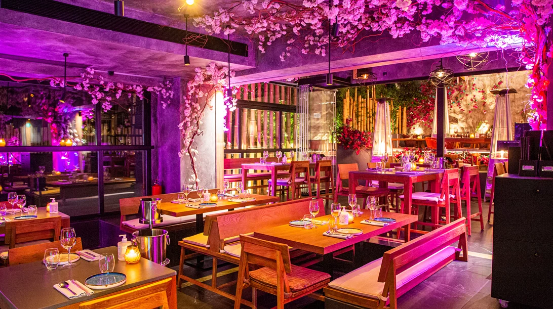 "Huracan": Στους τροπικούς της Γλυφάδας