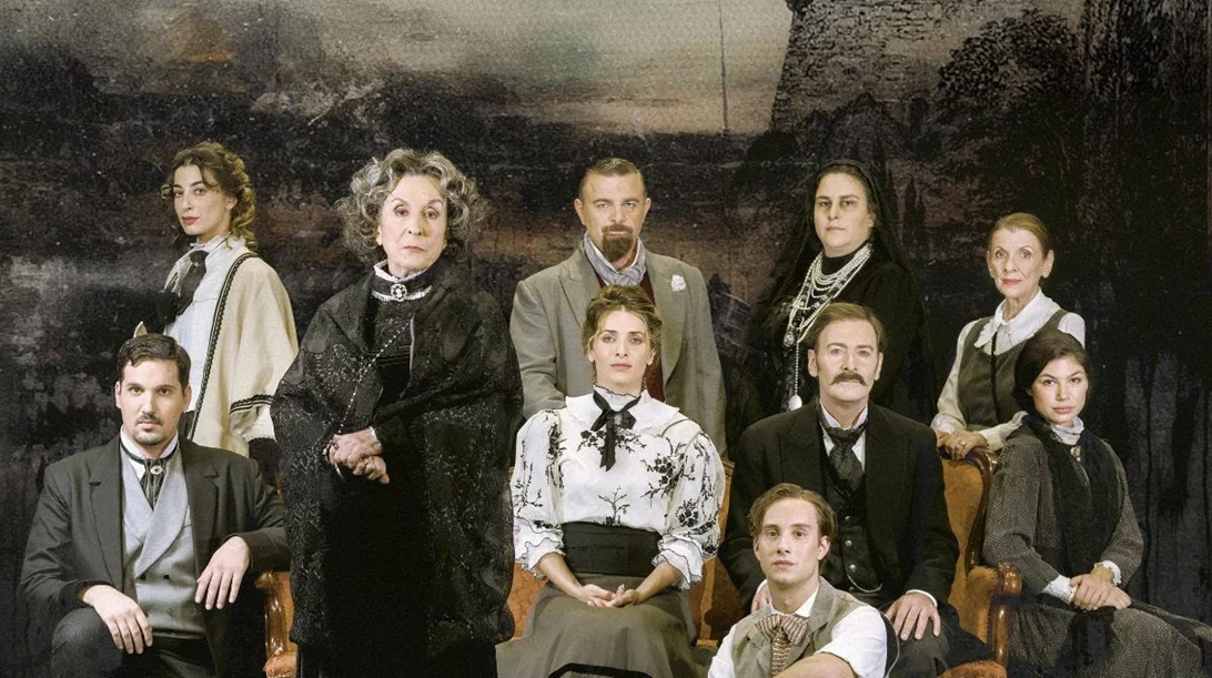 "Το Μυστικό της Κοντέσσας Βαλέραινας", ο Πέτρος Ζούλιας, η Νένα Μεντή και ο εκλεκτός θίασος πιστεύουν ότι ο Ξενόπουλος μπορεί να συγκινήσει και να μιλήσει για το σήμερα