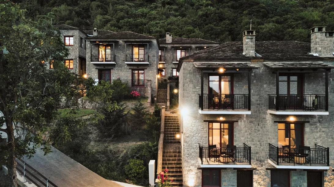 Μαγικά Χριστούγεννα σε 15+1 cozy ξενοδοχεία και ξενώνες στην Ελλάδα