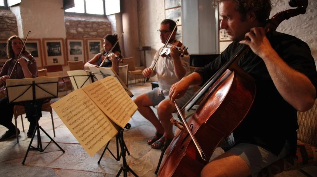 Ο Σαρωνικός γιορτάζει το 10ο Φεστιβάλ Μουσικής Δωματίου