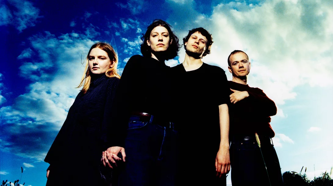 Οι Porridge Radio θα είναι πάντα εκεί για σας. "Μείνετε ευάλωτοι, αλλά όχι υπερβολικά"