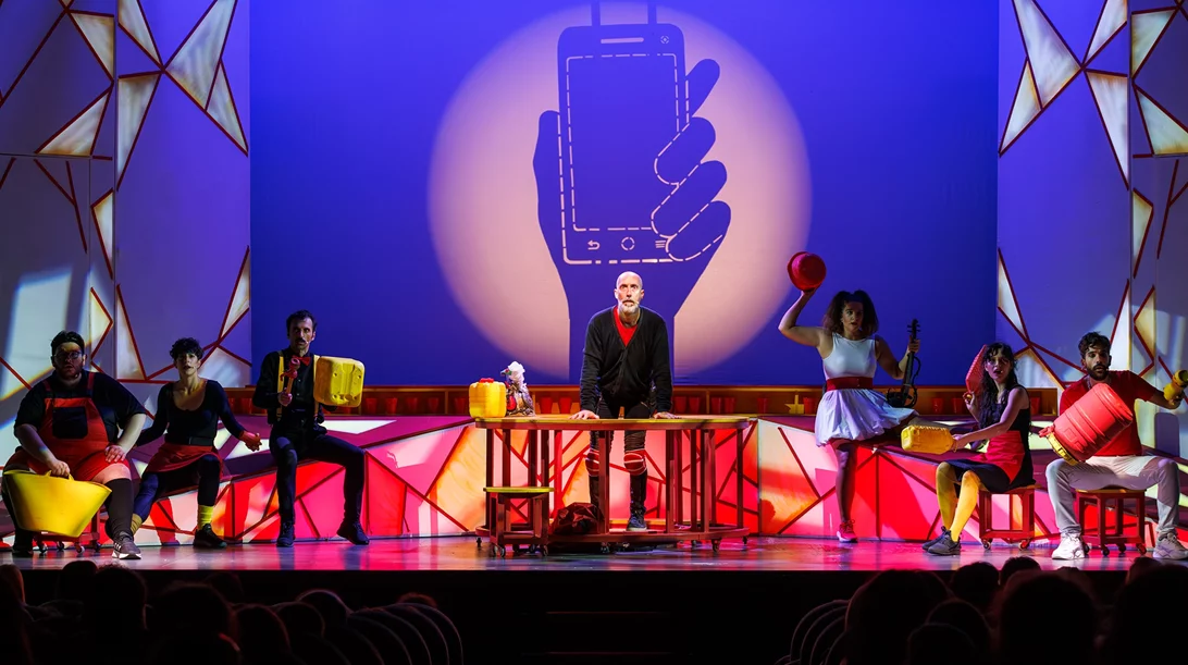 Είδαμε έναν ονειρικό "Δον Κιχώτη" στο θέατρο Κάππα