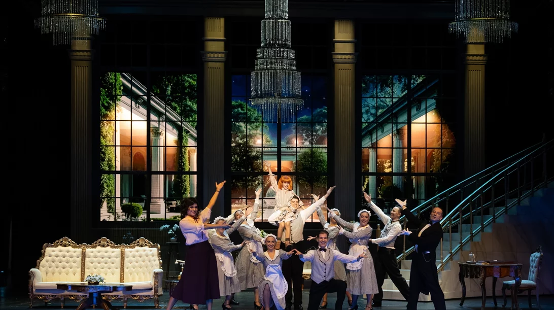 Είδαμε το μιούζικαλ Annie και ξαναπιστέψαμε στο αύριο