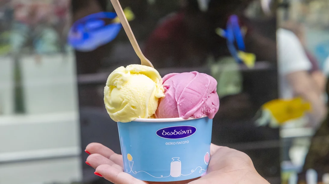 Όλη η γεύση του καλοκαιριού σ’ ένα κυπελλάκι Δωδώνη